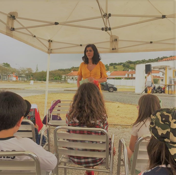 32937248_10214843127925348_985698456175640576_n