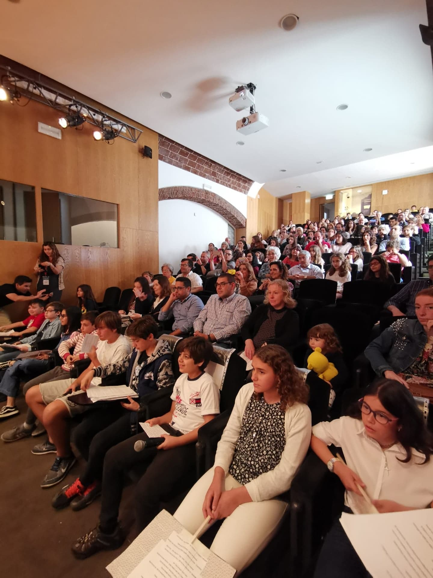 60629942_1861697490599108_6556411819525668864_n